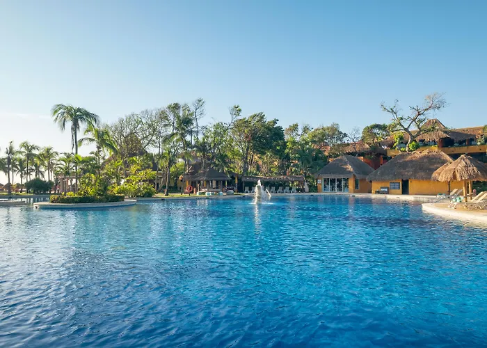 Iberostar Waves Quetzal Resort