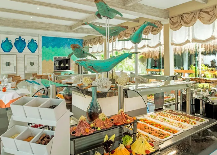 Iberostar Waves Quetzal Resort