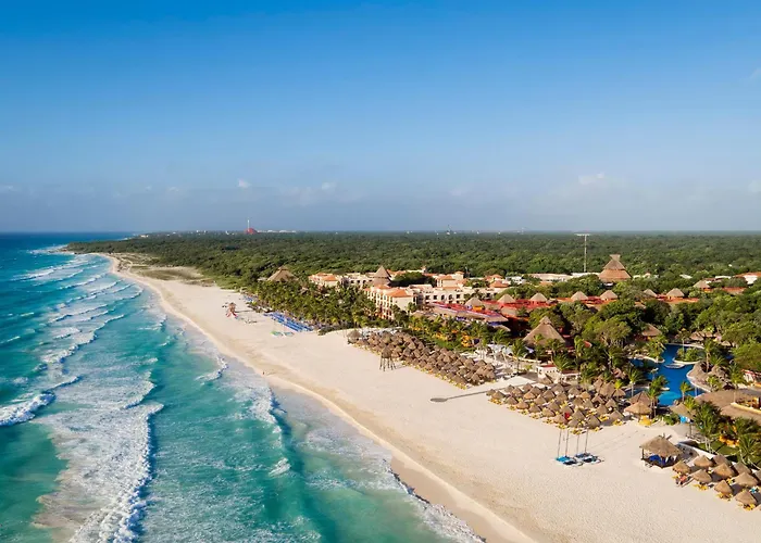 Iberostar Waves Quetzal Resort