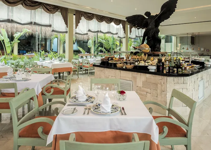 Iberostar Waves Quetzal