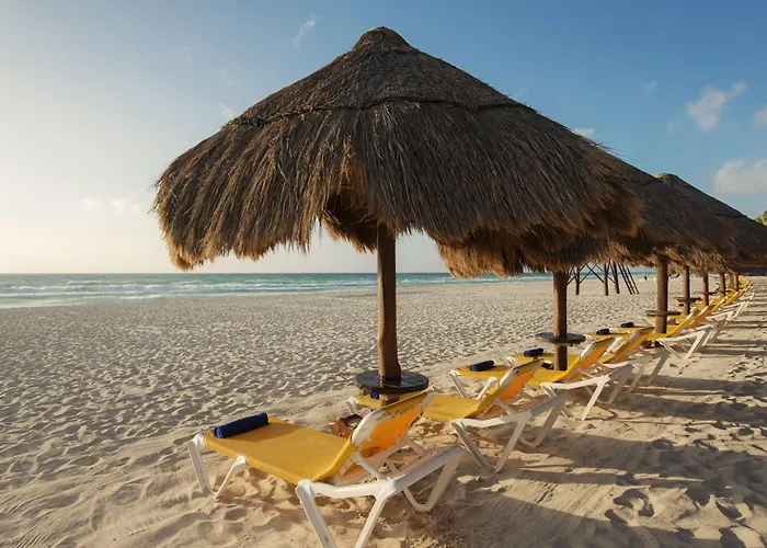 Iberostar Waves Quetzal Resort 5*